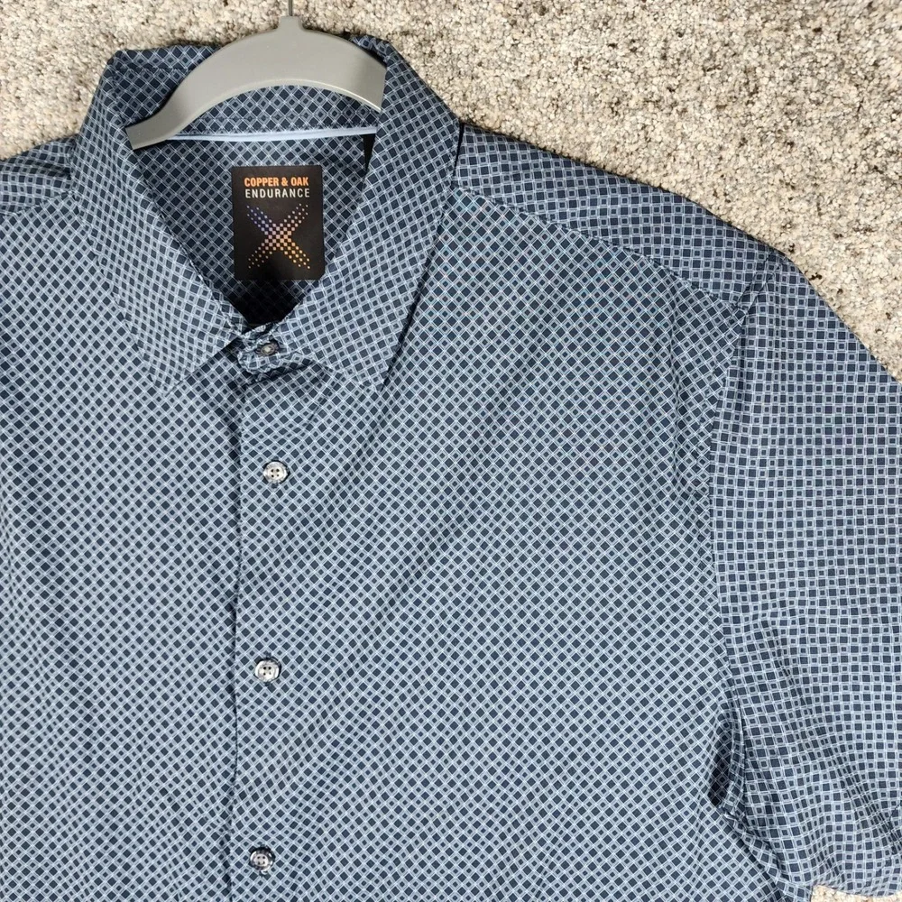Copper & Oak Button Down Mens Large Blue Geometric Stretch Endurance Excellent